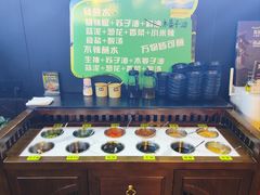 -花菇朵·云山雀 ll 野生菌锅·野果酸汤·精品滇菜(万柳店)