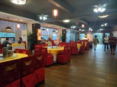 -东方之猪四更烤乳猪(金垦总店)