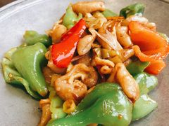 -老船夫婚宴婚庆会馆(延吉路店)