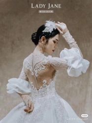 -Lady  Jane高端婚纱礼服馆