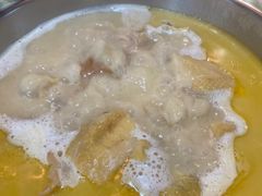 -鲜入围煮花胶鸡海鲜火锅