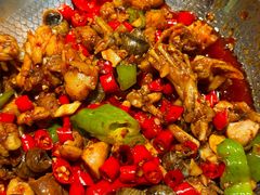 -老闵田螺馆·南昌市井菜·特色小吃(总店)