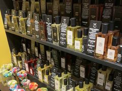 -LUSH(威尼斯人购物中心店)