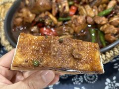 -八两八金·莱芜特色炒鸡(市南漳浦路店)
