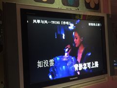 Twins-风筝与风(演唱会)-环球梦主题KTV(曲阳生活购物中心店)