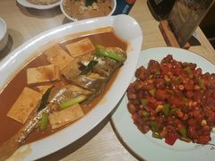-小船渔村•大连菜•大连焖鱼(黄河路店)