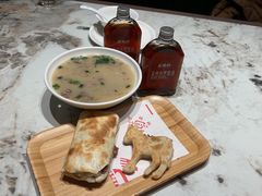 -高玛纳驴肉火烧(一世界店)
