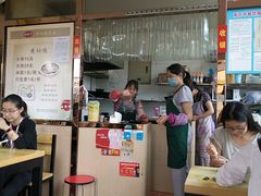 -杨铭宇黄焖鸡(下马坊店)