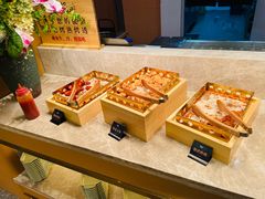 -梨花甄选自助烤肉(小寨原力场店)
