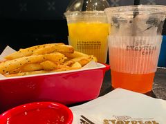 -StayReal Cafe(长宁来福士广场东八区店)