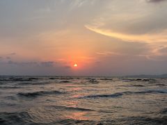 -乔木提恩海滩