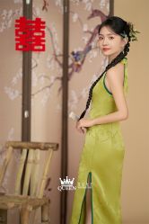 点击看大图 -艾拉·女王婚纱礼服馆