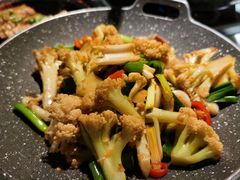 -姜君·千岛湖鱼头馆(浦东大道店)