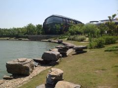 -上海滴水湖皇冠假日酒店