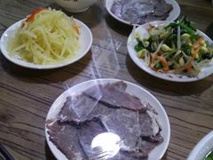 -陇上全荟兰州传统牛肉面(延吉路店)