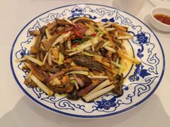 杭椒笋干炒鳝丝-西湖春天•老字号杭州菜(百汇店)