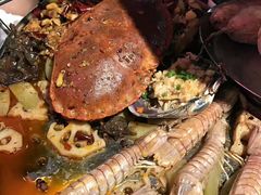 -日进一片海.生腌海鲜火锅.宵夜烧烤(三里屯总店)