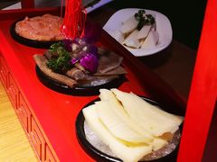 -同蛙阁美蛙鱼头火锅