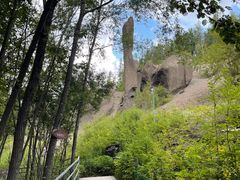 -峡谷浮石林景区