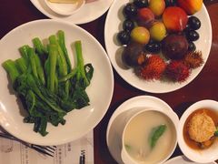 -荣誉国际酒店-云顶旋转餐厅