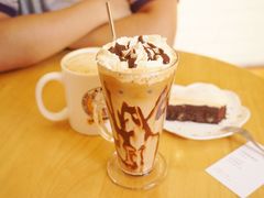 摩卡-长颈鹿咖啡(大学路店)