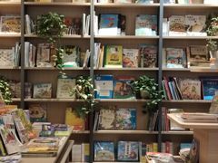 -魔方城市书房(中街益田店)