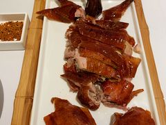 厨娘灌汤脆皮鸭-小厨娘淮扬菜(六合欢乐港店)