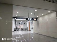 -靖江路(地铁站)