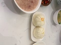 -李与白包子铺(桐梓林店)