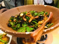 -丹江口渔村·湘味厨房(桃园店)