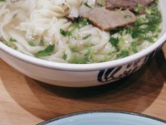 -西部马华清真兰州牛肉面·烧烤夜市(三里河店)