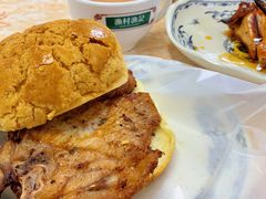 猪扒菠萝包-渔记茶餐厅(渔村店)