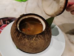 -汤城小厨•粤菜•靓汤(西直门凯德MALL店)