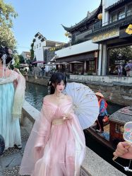 -一揽芳华汉服旗袍体验馆(拙政园店)