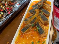 -东口码头·烧鸽子·鱼头泡饼·地方菜(金鹰悦城店)