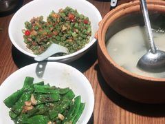 -老湘村·湖南土菜(天河维多利店)