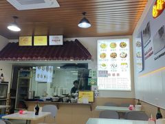 -崇州余荞面(落虹桥店)