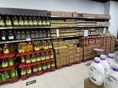 -家乐福(四元桥购物中心店)