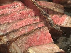 -恰餐厅及酒吧 CHAR Bar & Grill (北京丽都皇冠假日店)