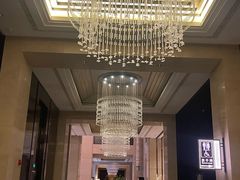 -成都保利公园皇冠假日酒店(熊猫基地店)