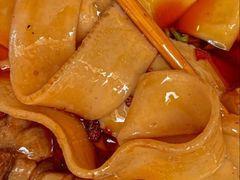 -鸿顺老铁锅美蛙鱼府(解放碑店)