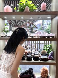 -蓝晶灵天然水晶专卖店