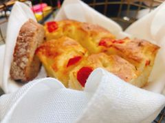 -Mogul Eatery·大亨餐酒馆