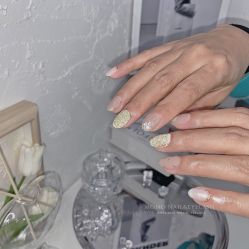 -Momo nail 日系美甲