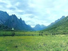 -莲宝叶则景区