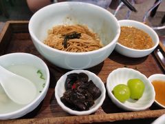 -蟹上黄·蟹黄面·江南糖水(人民广场店)