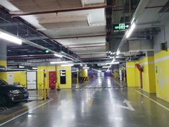 场地-白玉兰广场停车场