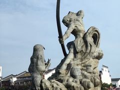 -巴陵广场