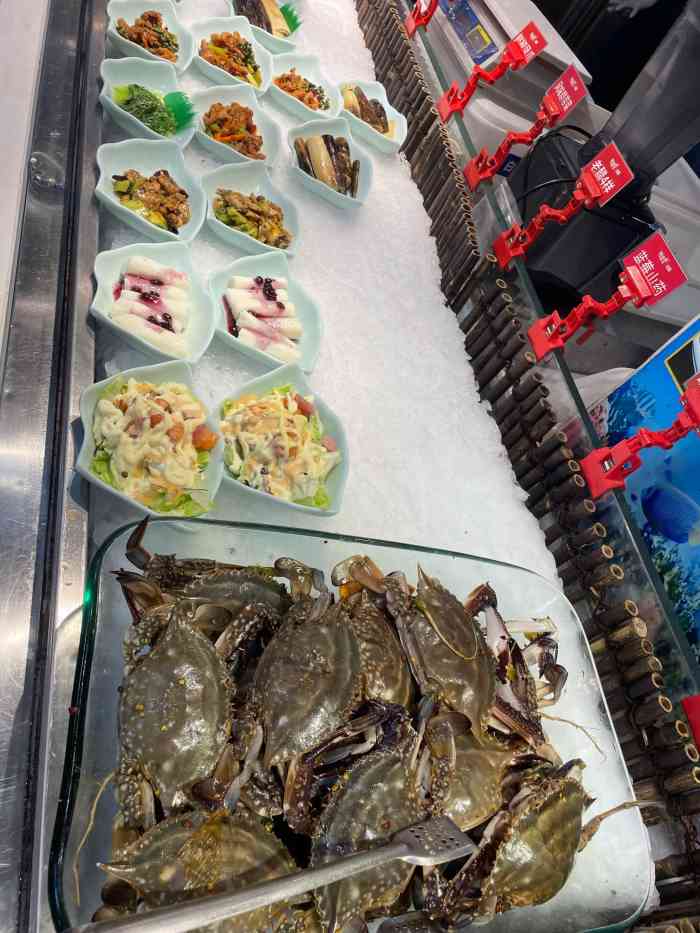 钱库里海鲜自助(唐山街店)-"价位比以前便宜了,但是菜品少了不少,感觉