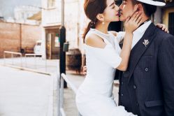 -钟爱一生婚纱摄影旗舰店